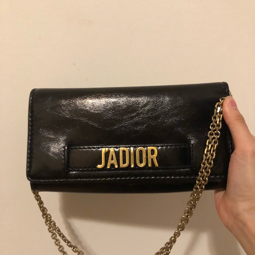 ❌SOLD❌ Authentic Dior j’adior croisiere chain wallet bag - Picture 2 of 7